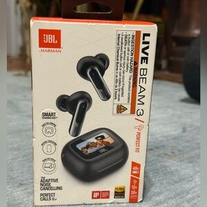 JBL Live Beam 3 Earbuds with Black Finish